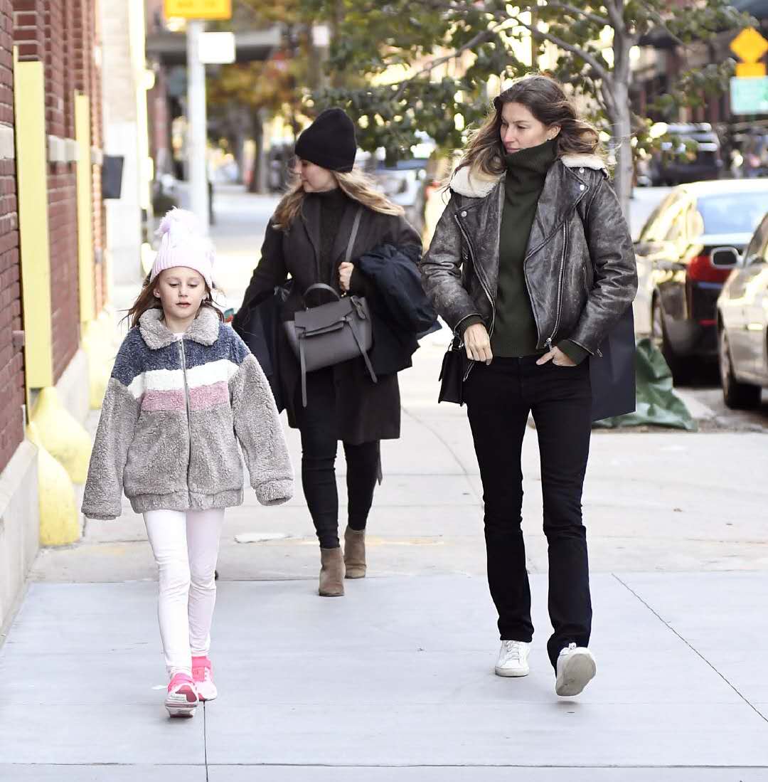 全世界最贵的模特走一步318万,第一位在国际上获奖的超模