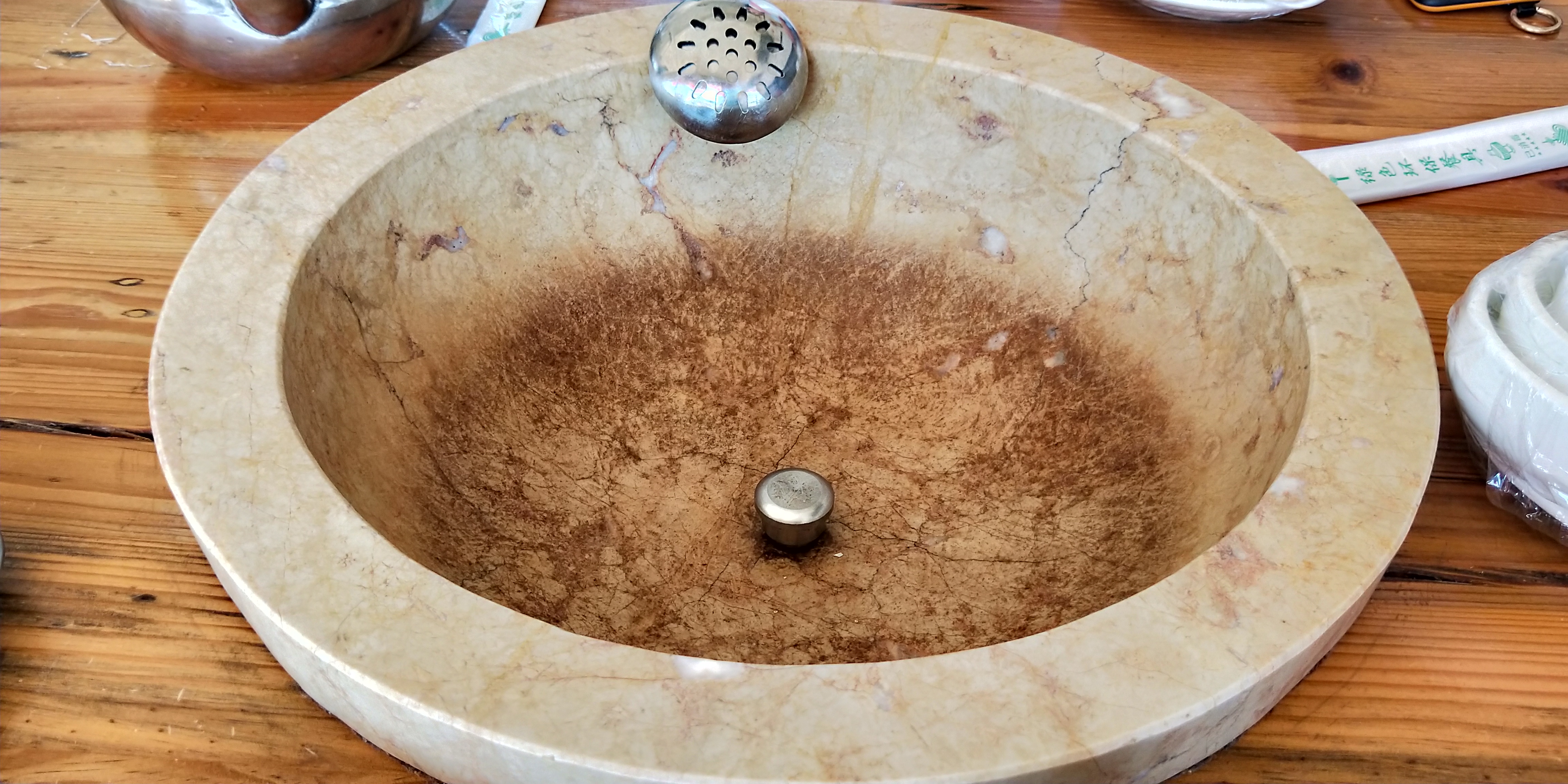 躲在草帽下的美味，吃过就上瘾，食客就算开车两小时车去吃也值得