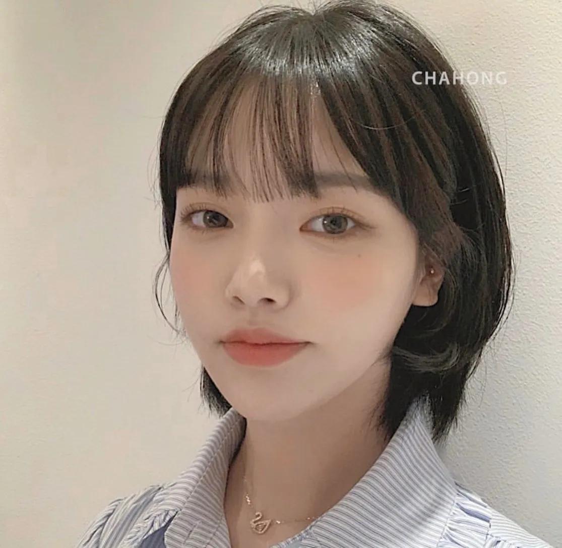 果冻色发型,慵懒风波浪卷烫发