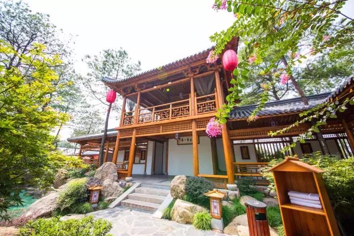 适合冬天的温泉酒店推荐,冬天日式温泉酒店