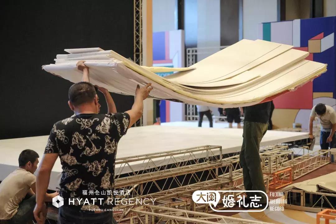 从万元婚纱照到10万婚宴，为什么全福州备婚的人都来参加喜事会