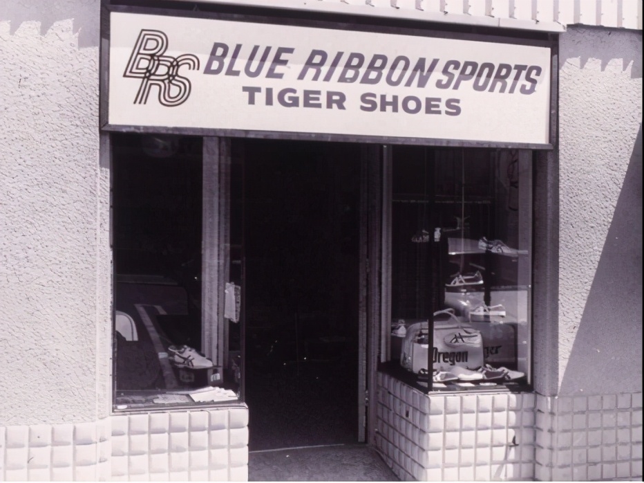 耐克品牌故事!NIKE品牌发展史耐克经典款式