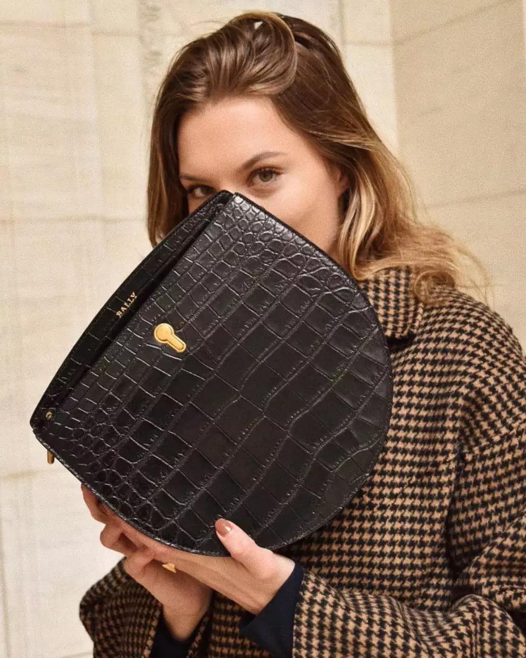 一分钟带你了解十大名店,一分钟让你认识广州