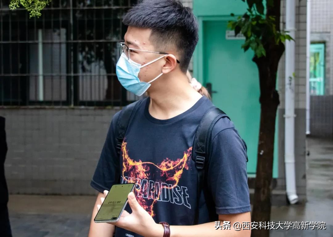 新生采访对专业感兴趣吗,新生采访