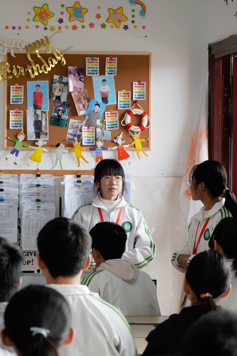 这所年轻学校的“教育奇迹”引来百余位教育同仁观摩学习