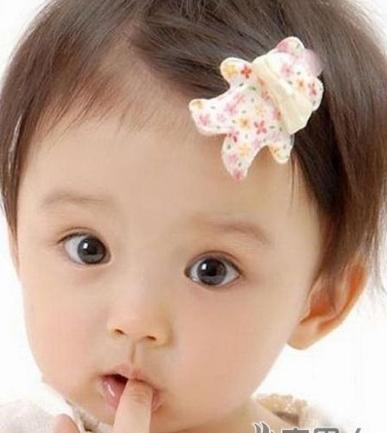 小孩啃手指头异食癖,儿童异食癖爱啃指甲怎么办