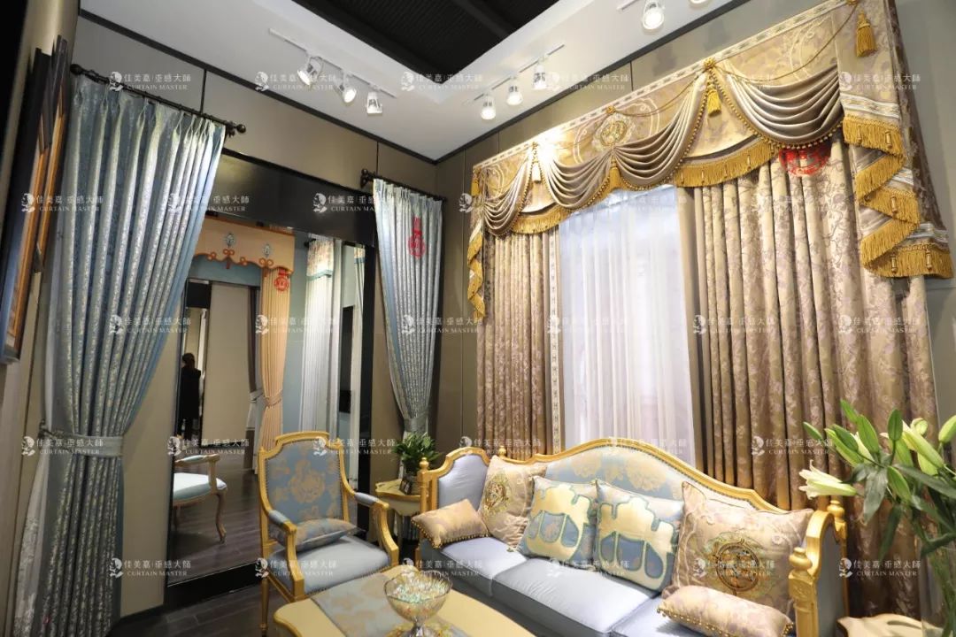 遮光好垂感好的窗帘,垂感最好最轻薄的窗帘