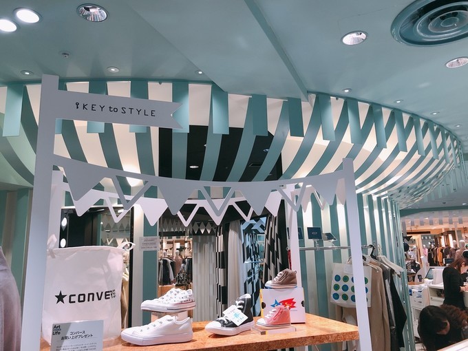 娑╄胺瑗挎鐧捐揣,涓滀含娑╄胺瑗挎鐧捐揣鍟嗗満