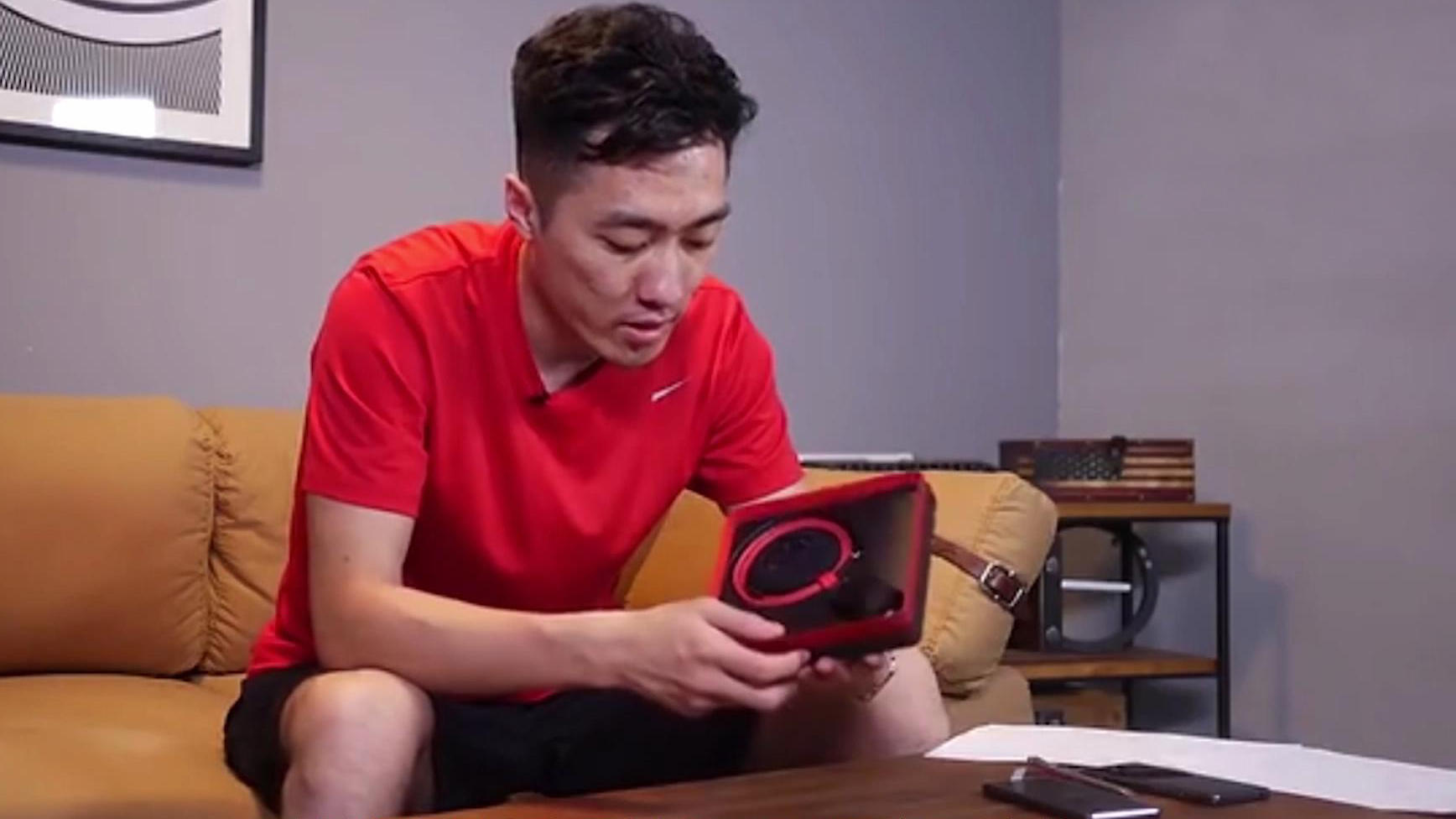 王自如从zealer拿多少钱,zealer王自如致歉视频