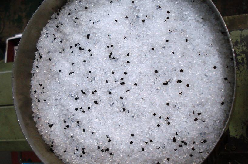 国产鱼线跟鱼钩,日本鱼线鱼钩怎么样