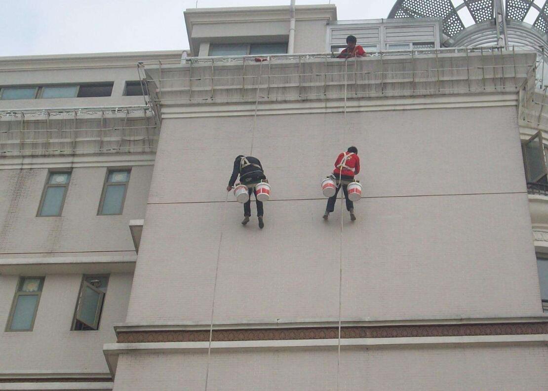 外墙漏水物业不保修业主怎么办,外墙漏水物业不给处理怎么办