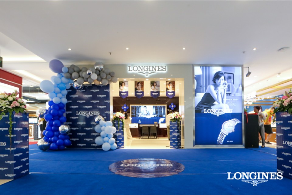 洛阳浪琴专柜在王府井哪里,亨吉利洛阳王府井店