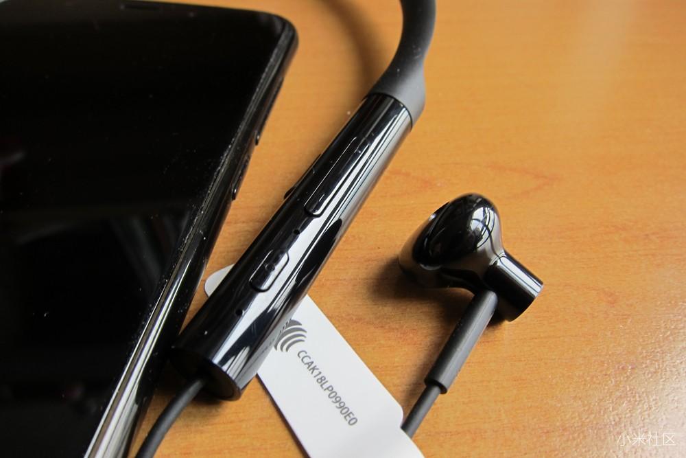 小米蓝牙项圈耳机青春版值得买吗,小米蓝牙项圈耳机青春版与普通版