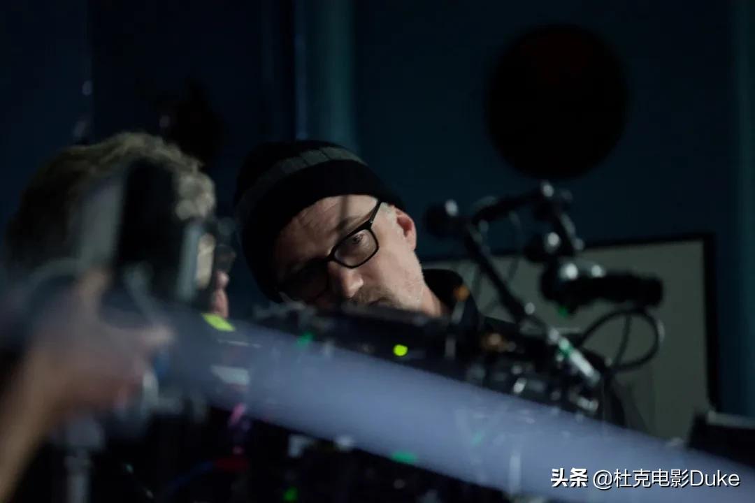 双面「芬奇」，双面「曼克」，暌违六年，预定奥斯卡？