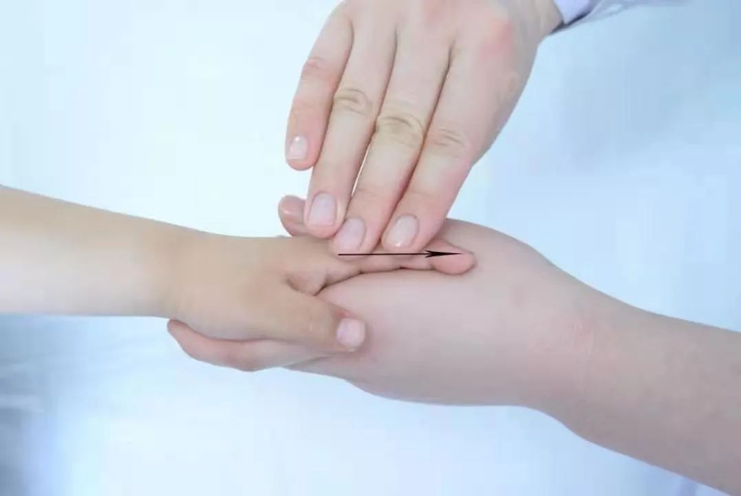 新生儿去黄疸小儿推拿,小儿推拿治疗黄疸的视频