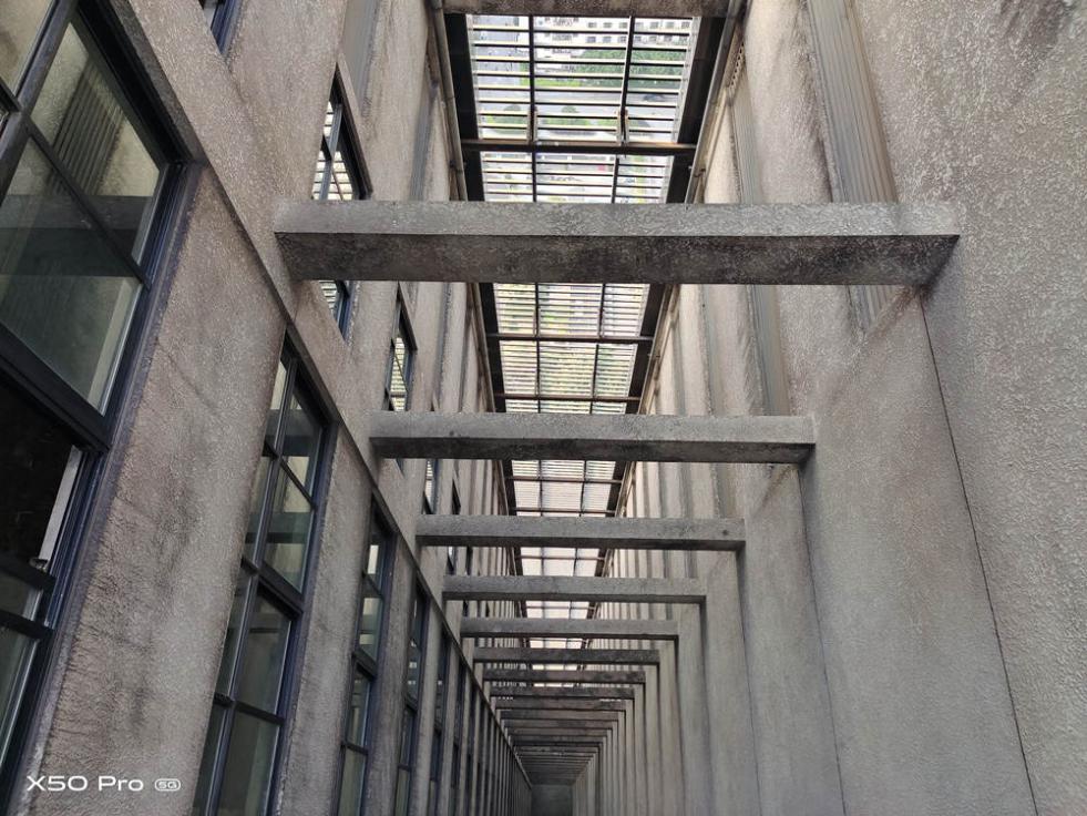 vivoX50Pro评测，微云台玩出手机摄影新高度，值不值得买看需求