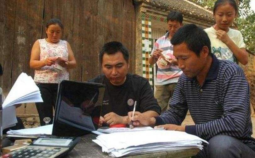 有20万能在县城干什么,150万在农村能干什么