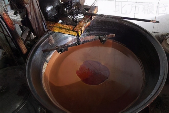 路边卖的芝麻油有害,路边榨的芝麻油正宗吗