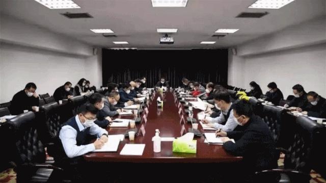 抗击疫情我们一定要坚守阵地,抗击疫情我们一定全力以赴