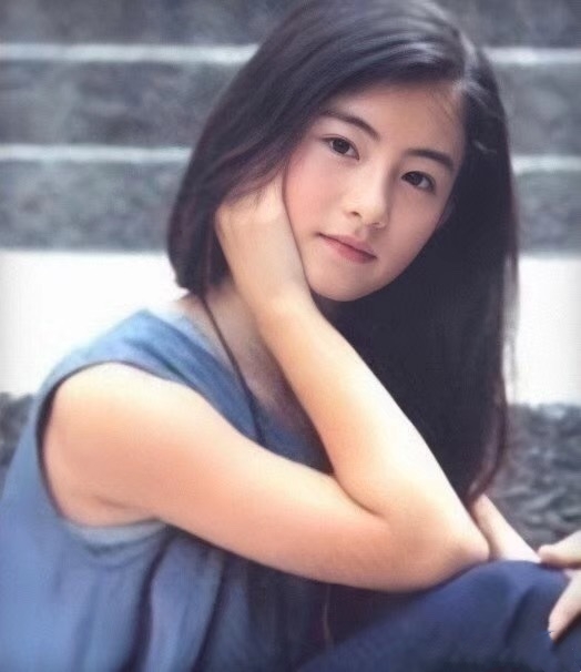 女人什么眼型永远都好看,拥有什么样的眼型的女生好看