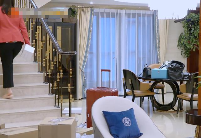 为了拍综艺建了一座楼,李湘豪宅被曝