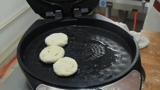 正宗小烧饼的做法,酥脆小烧饼的家常做法