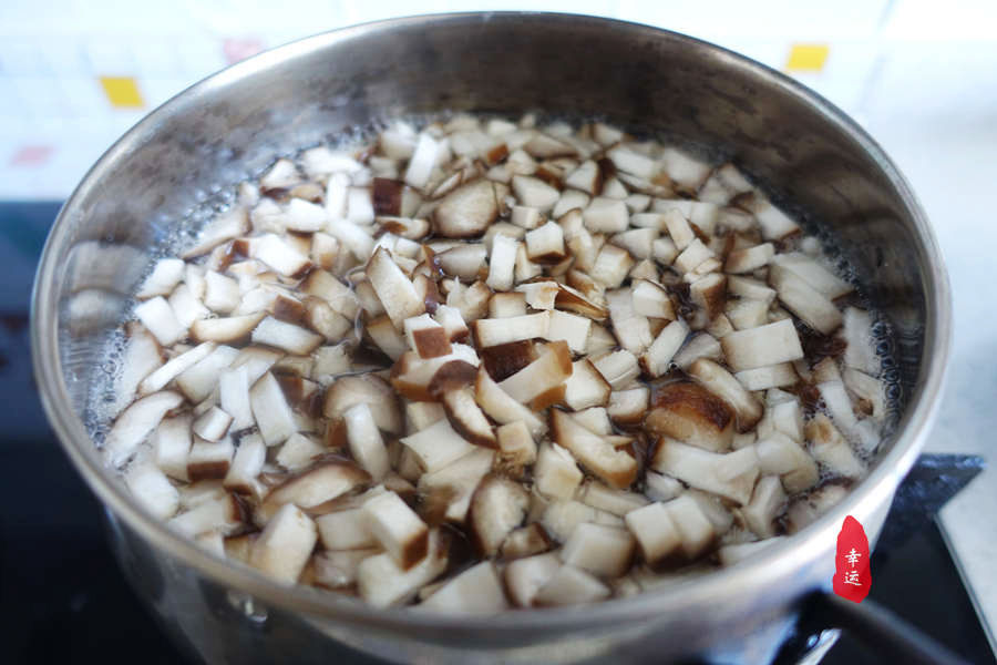 香菇油菜鸡蛋馅饺子,油菜香菇鸡蛋饺子馅做法大全