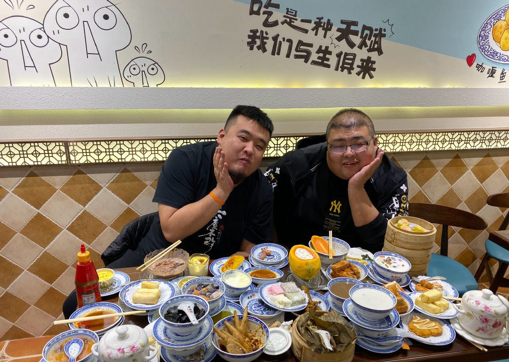 网红胖猴仔和泡泡龙,泡泡龙悲剧再次上演网红胖猴仔