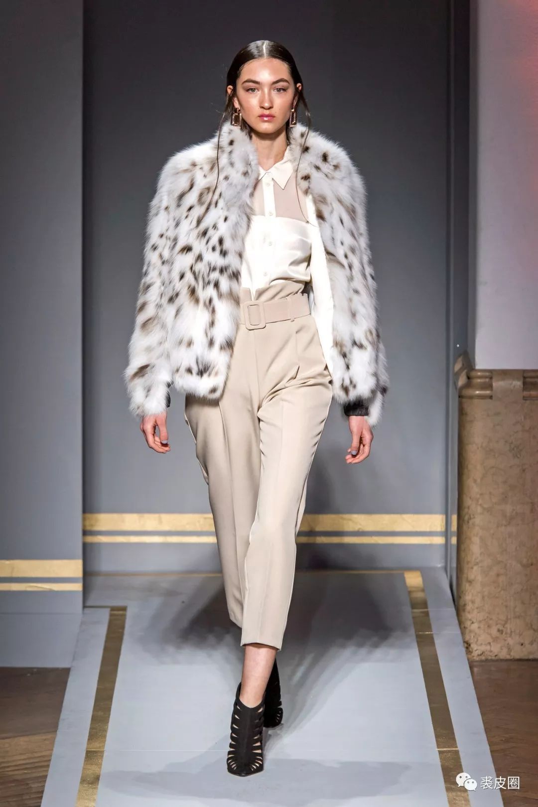 前几年的皮草有哪些款式,珍稀的皮草有哪些