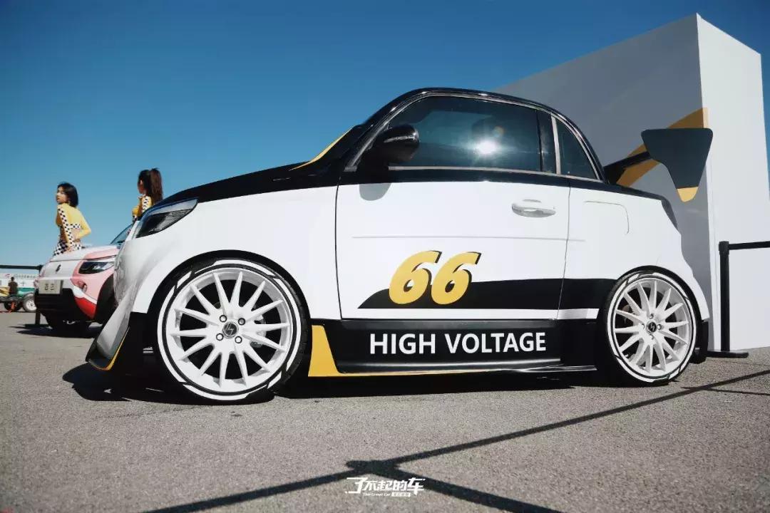 迈迈新能源汽车试驾,迈迈试驾评测视频