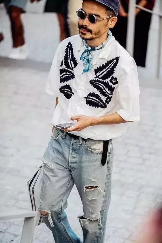 一件衬衫的100种生活,1件白色的衬衫