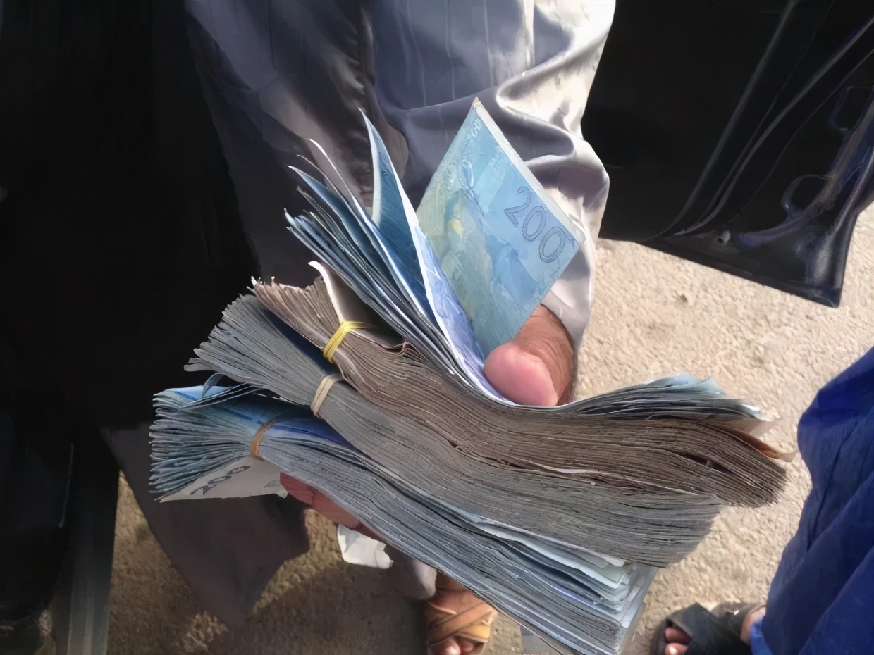 陨石真的值钱吗让我们来看看吧,陨石为什么这么值钱