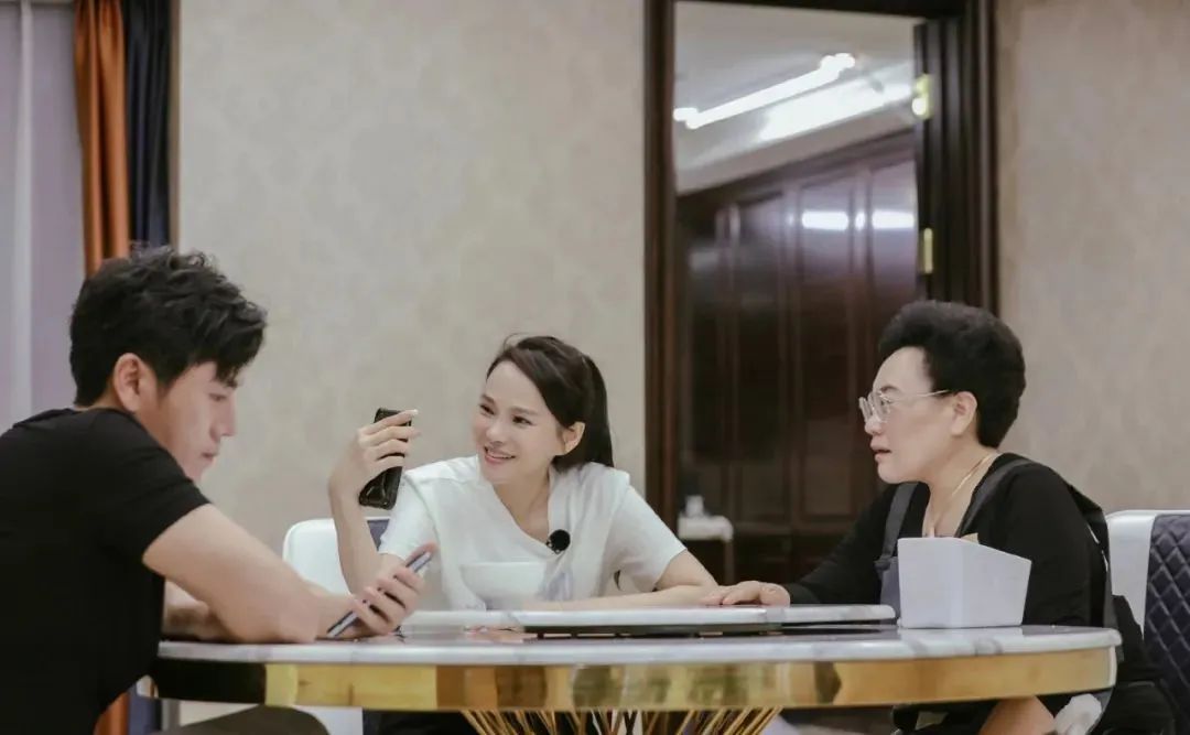 鏄庢槦涓烘姭鑽嗘柀妫樼殑鍝ュ摜鎵揷all,涓烘姭鑽嗘柀妫樼殑鍝ュ摜浠墦call