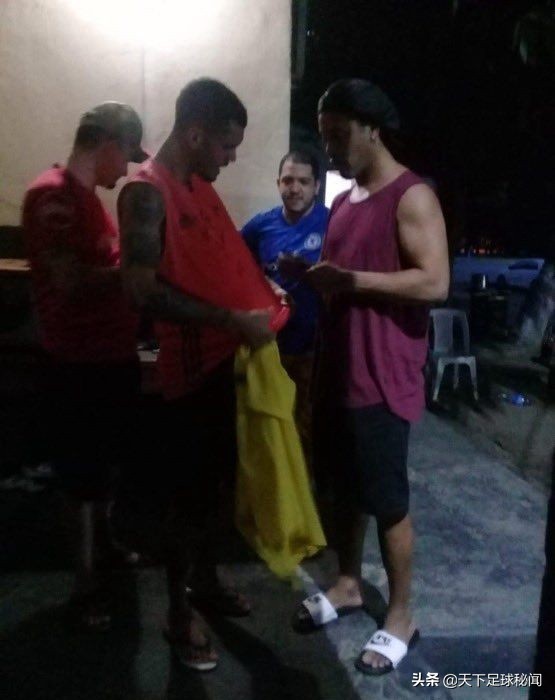 球王变囚王中国,小罗从球王到囚王