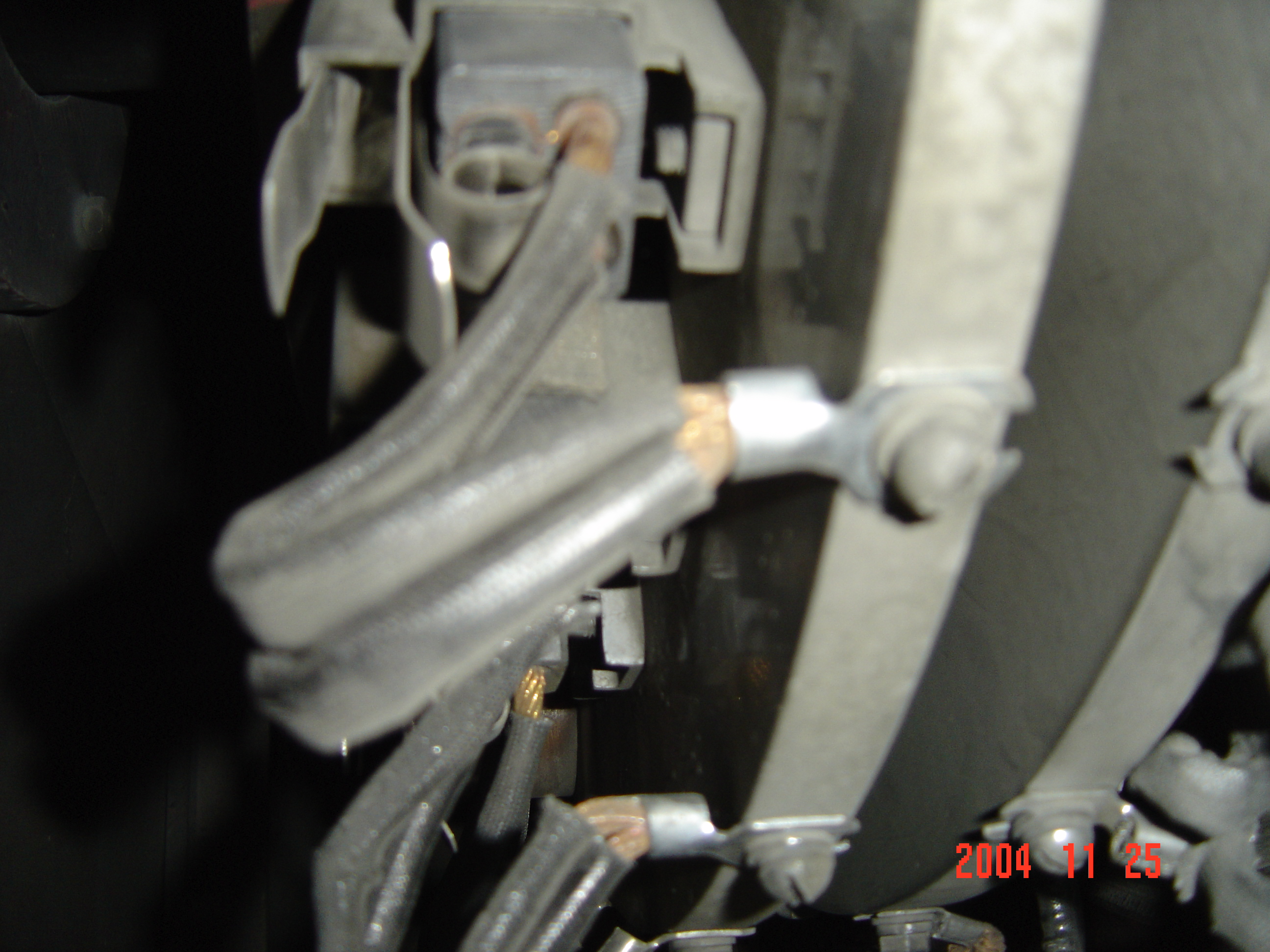 发电机集电环碳刷发烫的原因,发电机碳刷冒火分析与处理