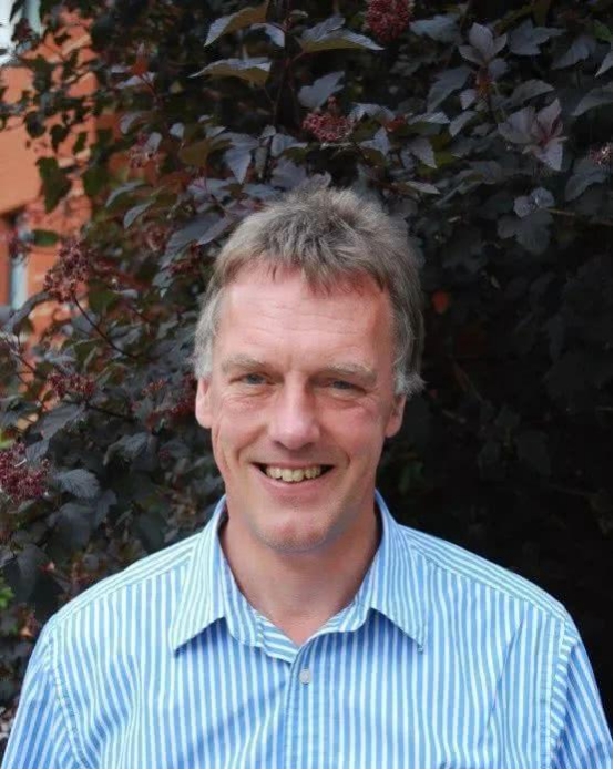 43岁博士女孩带孩征婚,彩礼120万北京三环买房,身高最少一米八