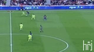 梅西晃倒博阿滕视频无水印高清,巴萨3:0拜仁梅西晃倒博阿滕