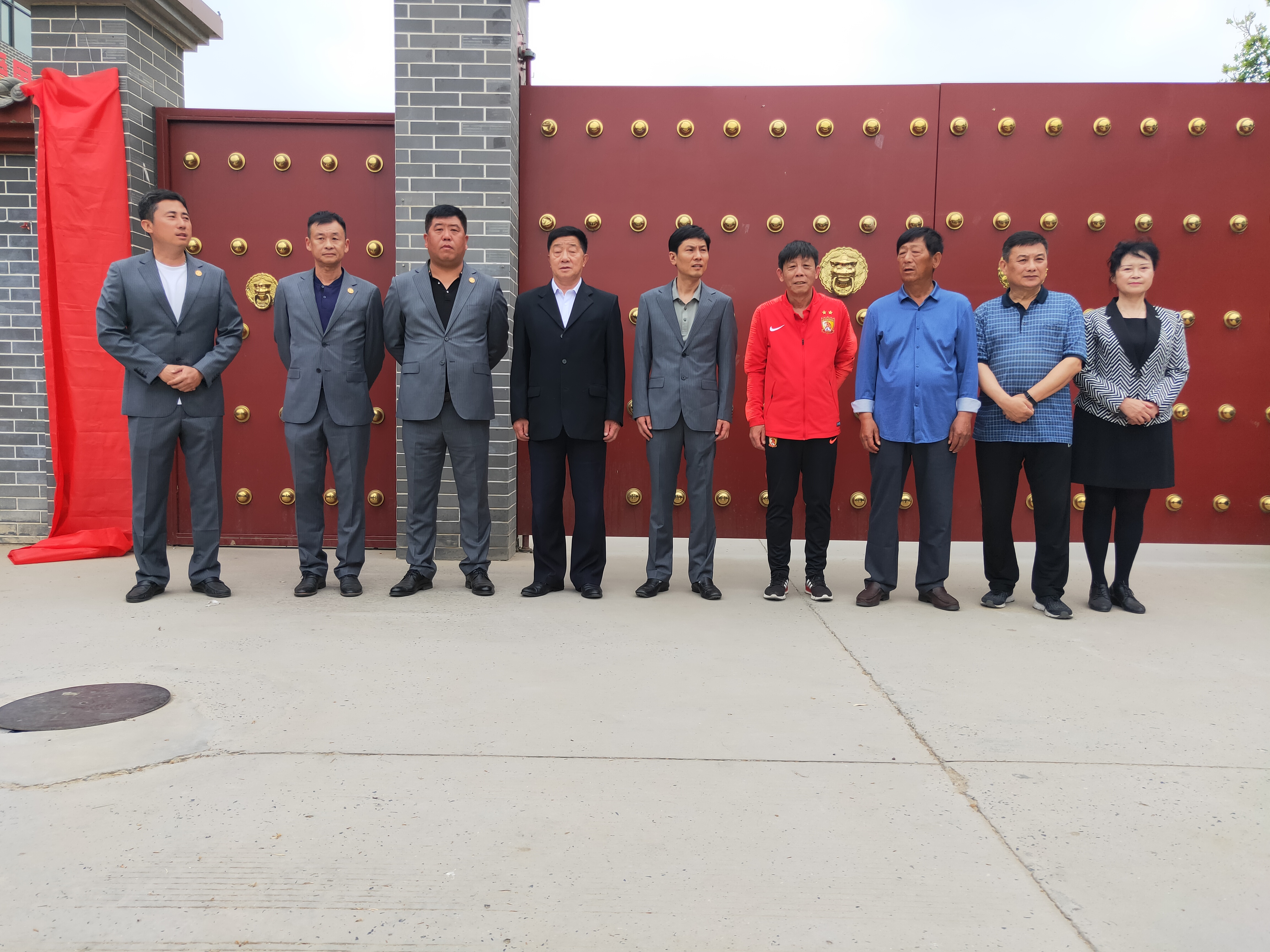 球友俱乐部,球友足球队