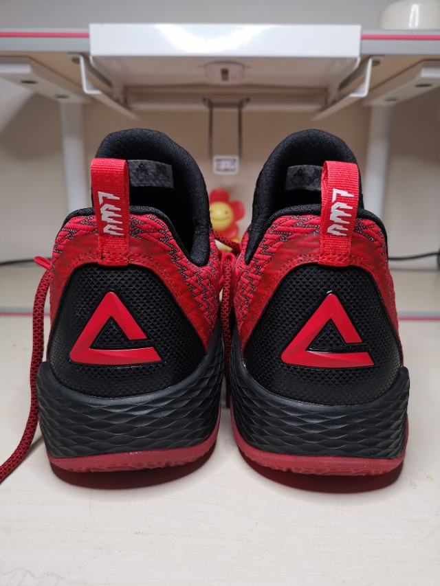 国货当自强最佳第六人战靴匹克闪电开箱