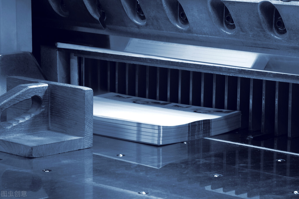 46号液压油跟68号导轨油能混加吗,抗磨液压油68号和46号有什么区别