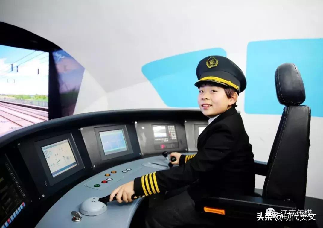 中国十大儿童诗作家,中国优秀的诗人100名