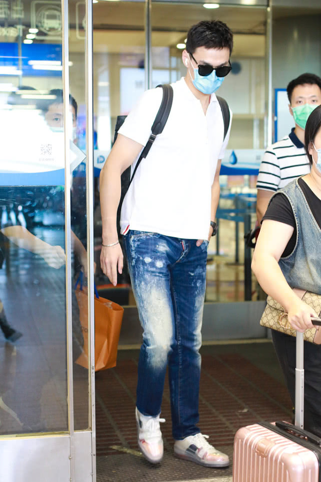 孙杨穿什么裤子好看,孙杨穿衣搭配图片