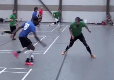 若是想赢就先摆出赢的姿态,想赢球练防守