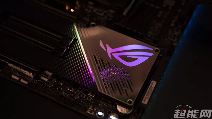 鍗庣rogzenithiiextremealpha,鍗庣rogextreme涓绘澘