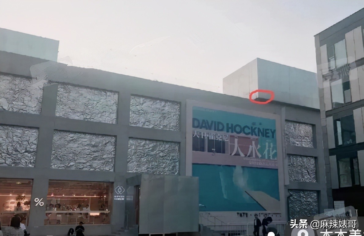 劳斯莱斯请“网红”夫妻,劳斯莱斯请了两个网红是谁