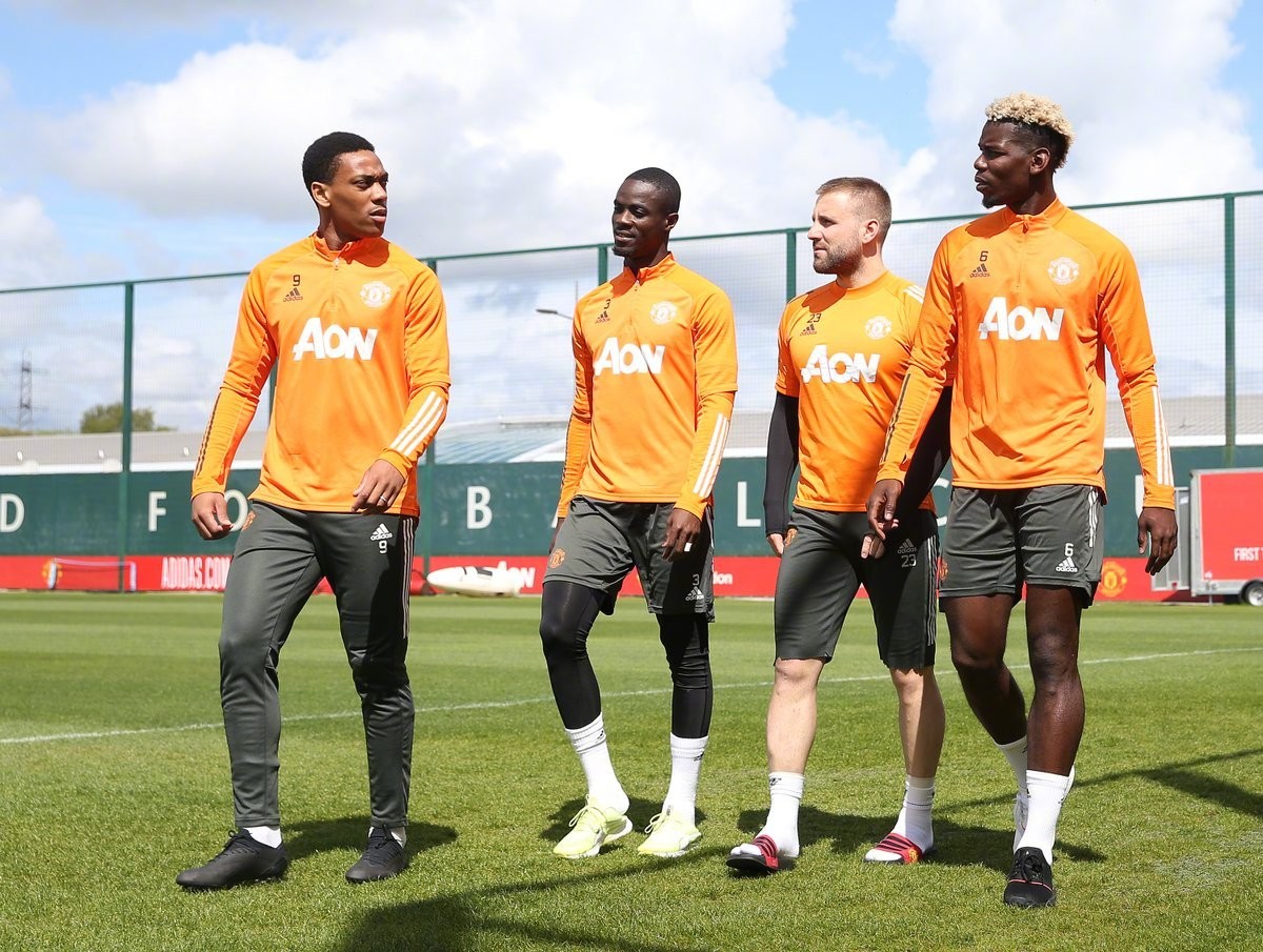 欧洲联赛杯曼联对巴萨,欧联杯曼联vs阿贾克斯阵容