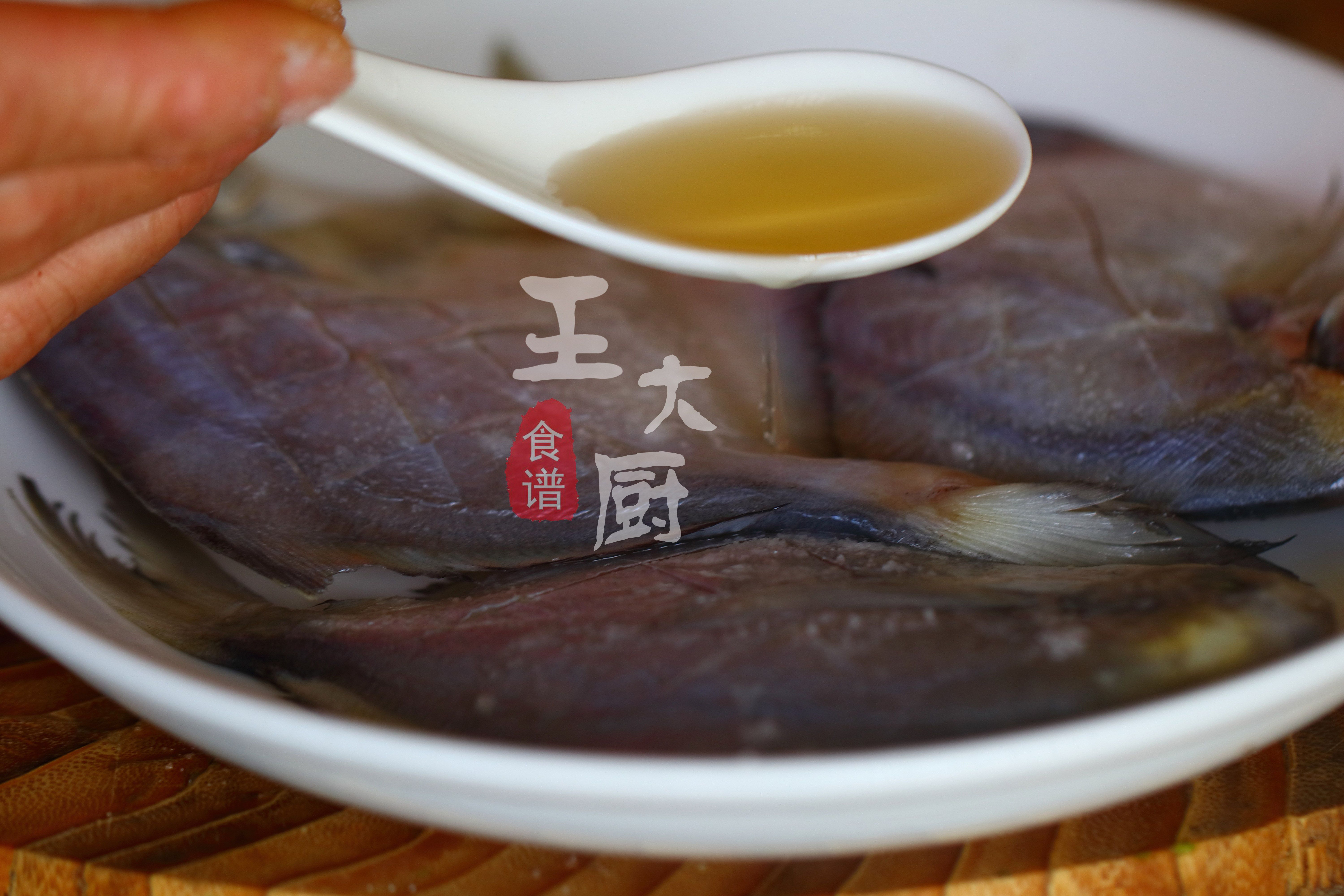 豆豉蒸鲳鱼的家常做法窍门图片,豆豉烤鲳鱼