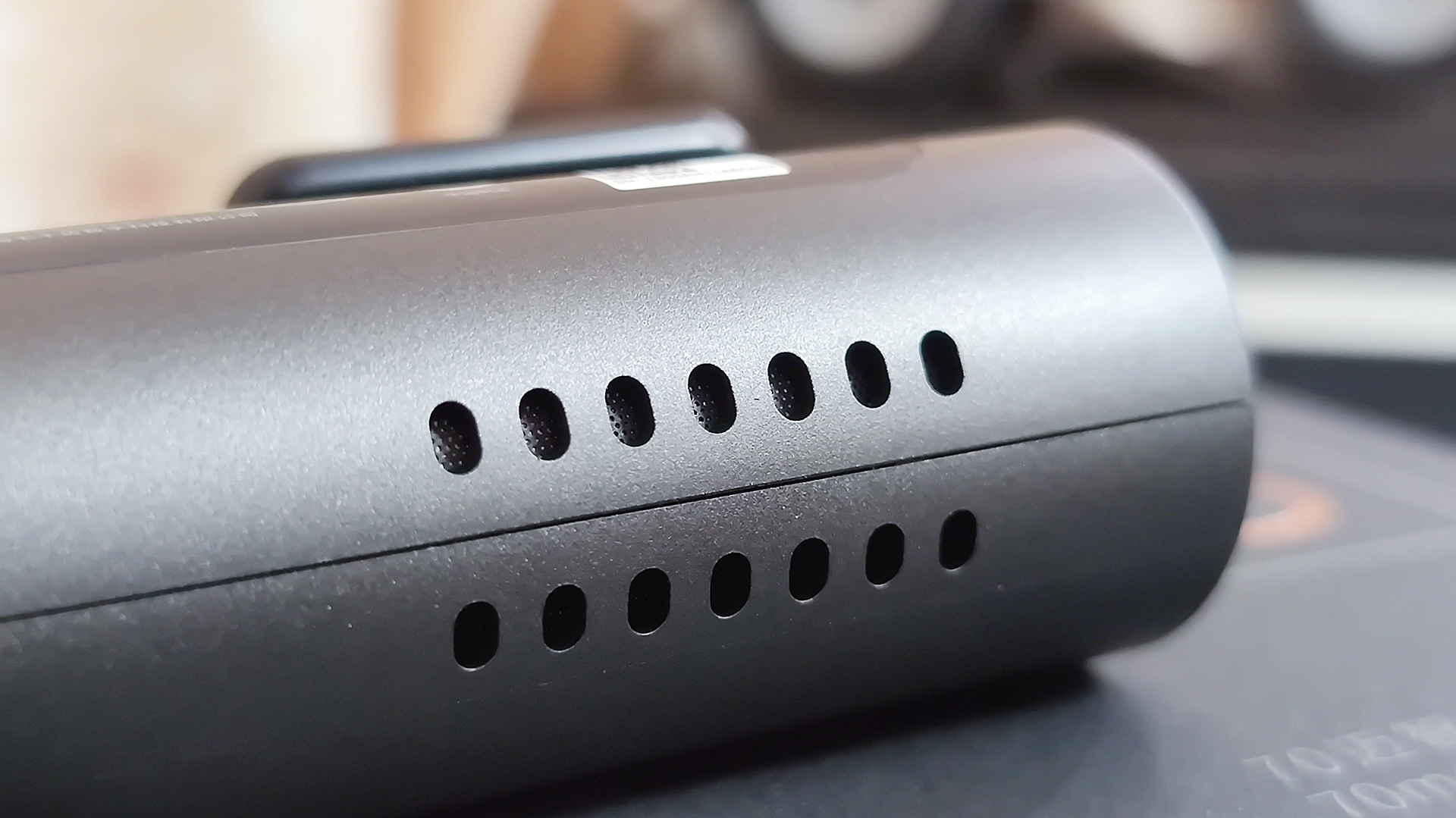 70迈智能记录仪m300说明书,70迈智能记录仪m500和m300哪个好