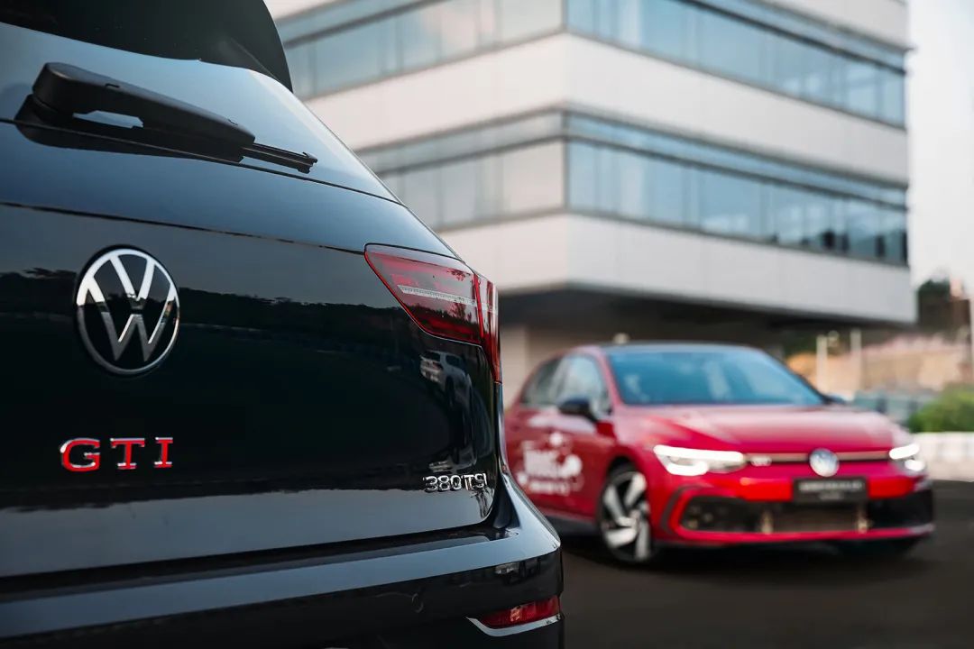 试驾高尔夫gti2024款,高尔夫8gti情怀