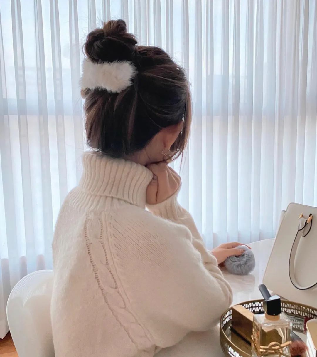 时尚年轻的韩国头饰,韩国女孩很会化妆